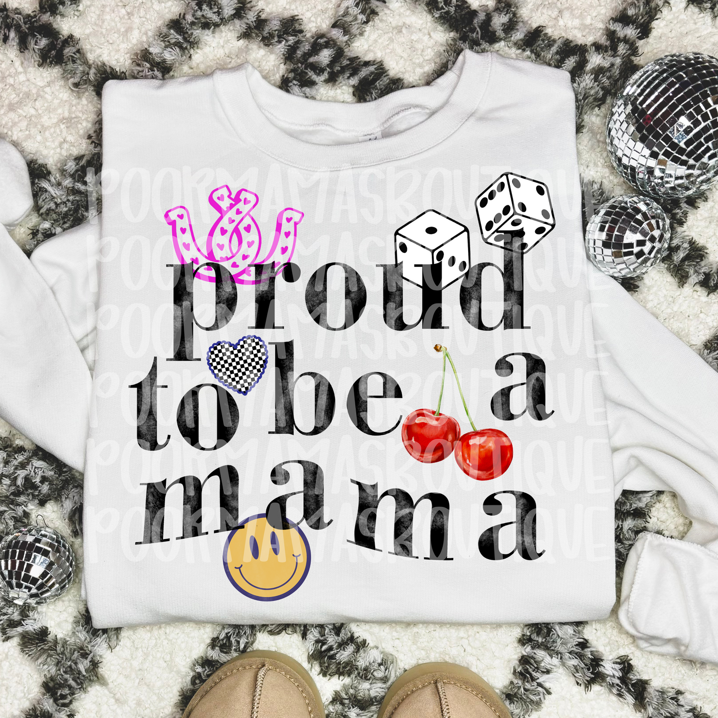Proud to be a mom retro trendy distressed digital download png design