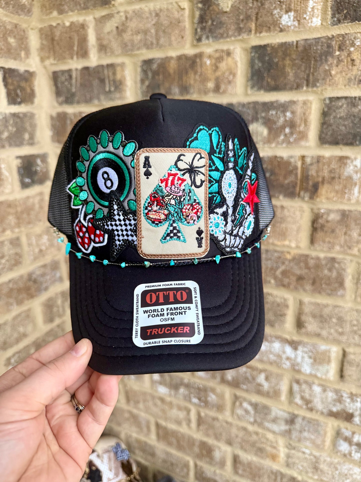 Speeding dating trucker hat edition