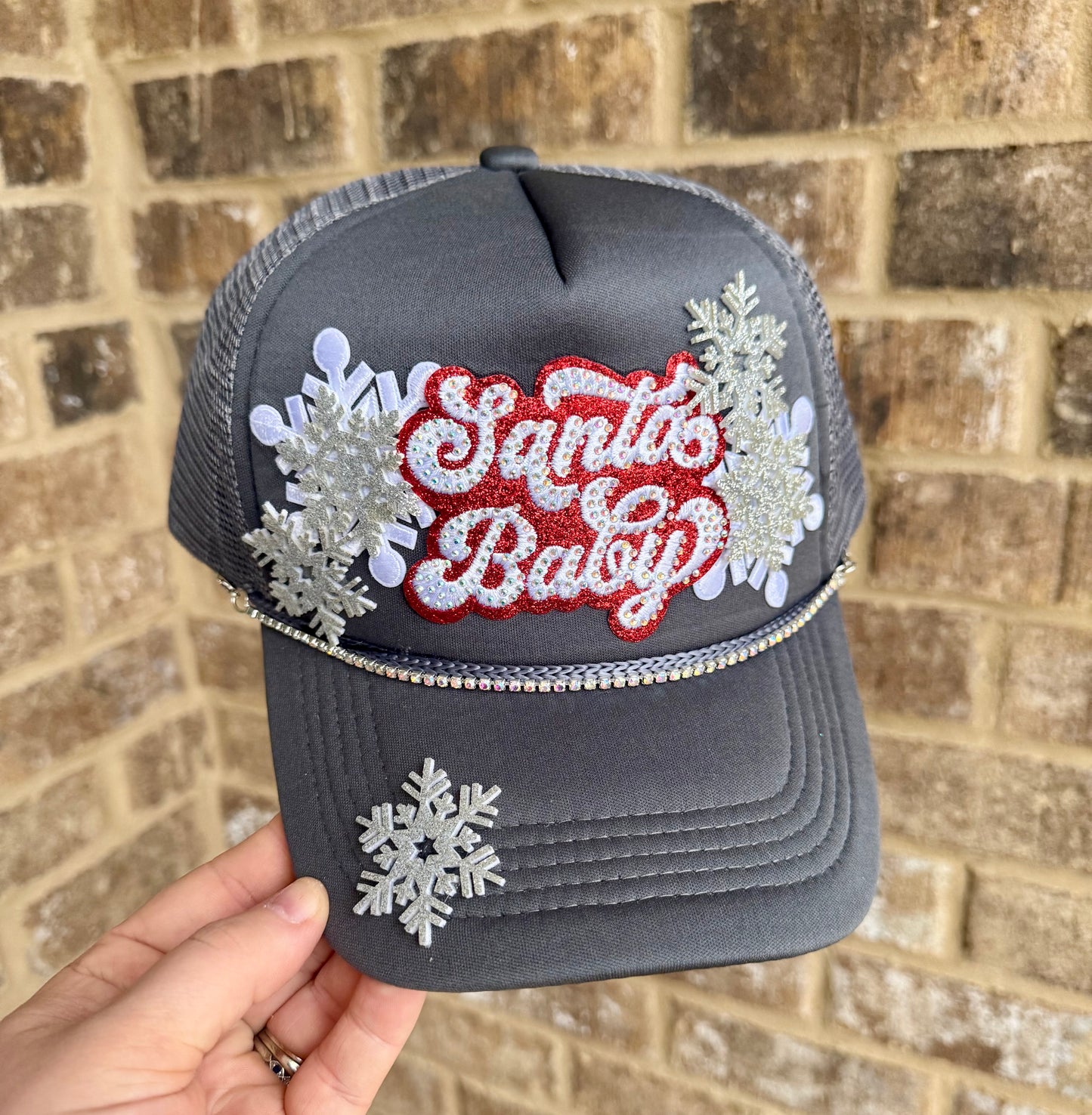 Speeding dating trucker hat edition