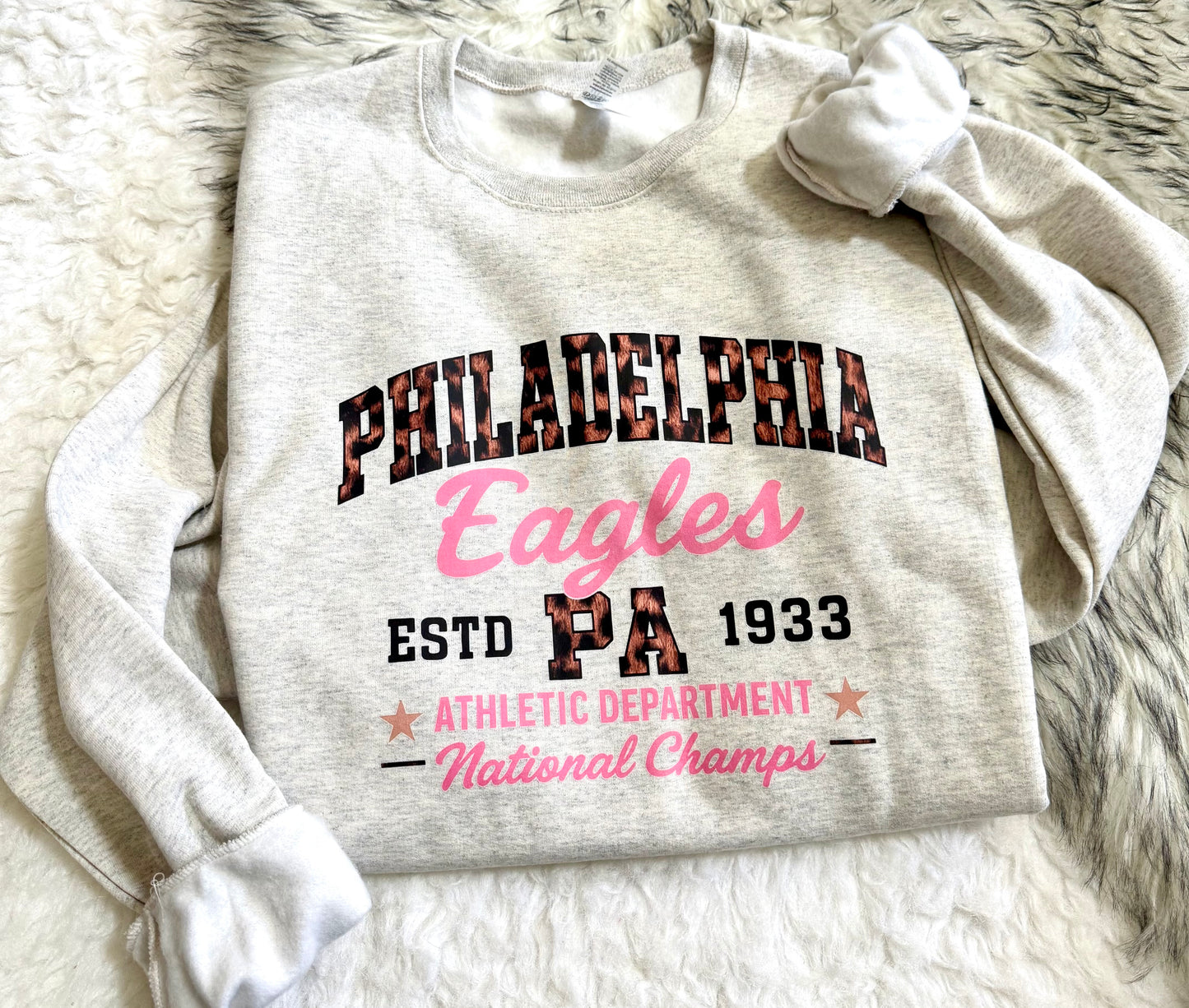 Vintage Collegiate Crewneck Sweatshirts | Retro Athletic Graphic Pullover