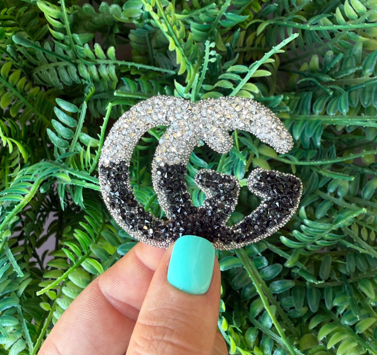 GG sliver and black ombre bling iron on patch