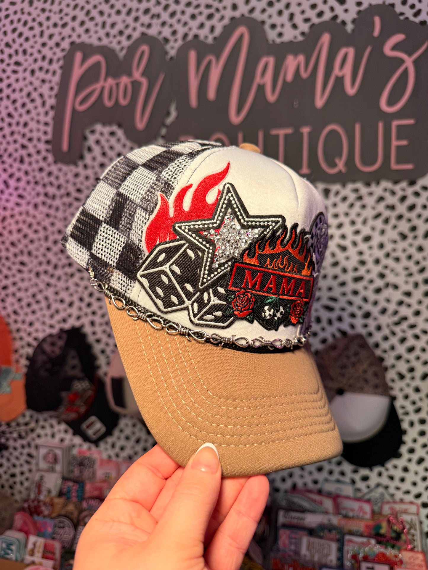 Mama Grunge checkered trucker hat